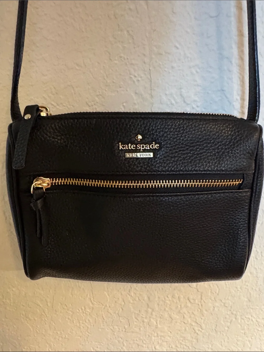 kate spade black pebbled leather crossbody with gold zippers